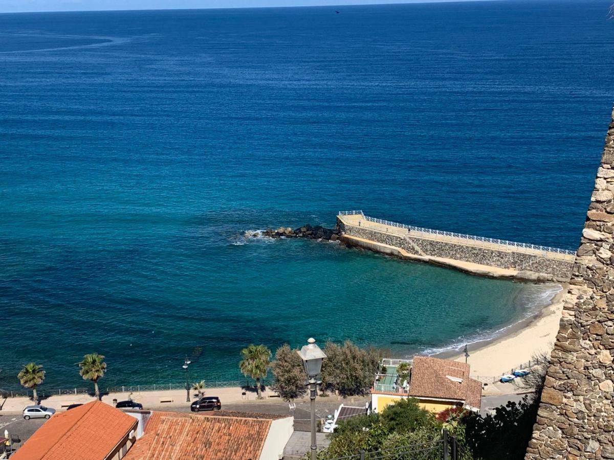 B&B Il Vicolo Di Pizzo מראה חיצוני תמונה